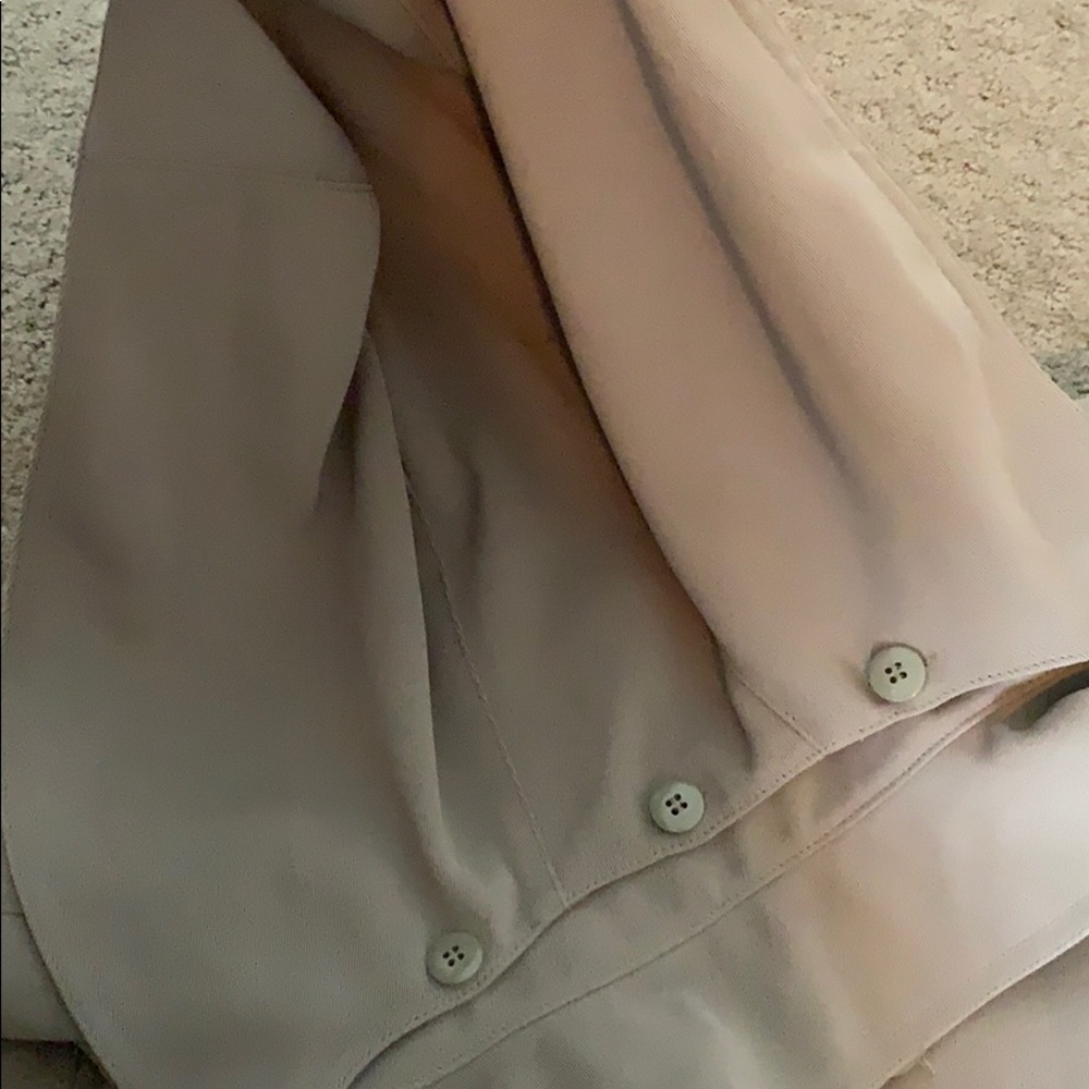Tan buttoned jacket - Picture 3 of 4